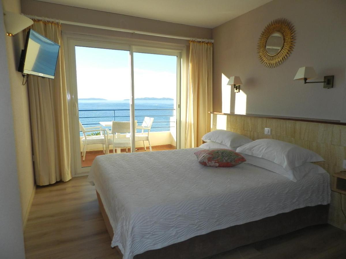 Grand Hotel Moriaz Le Lavandou Exterior photo