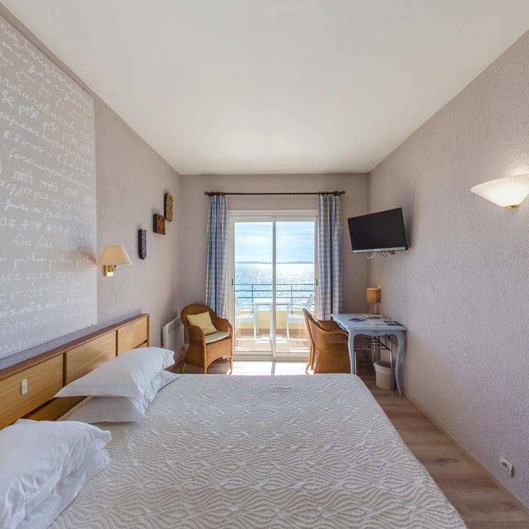 Grand Hotel Moriaz Le Lavandou Exterior photo
