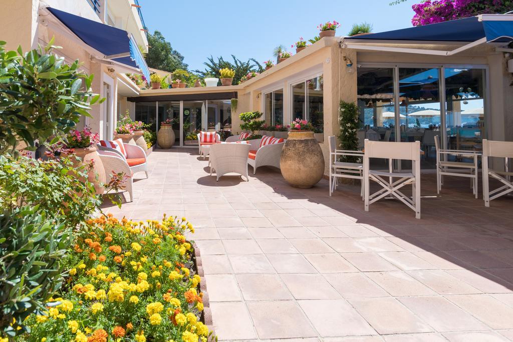 Grand Hotel Moriaz Le Lavandou Exterior photo